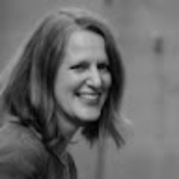 Meet your Posher, Chrystal - Picture 1 of 1